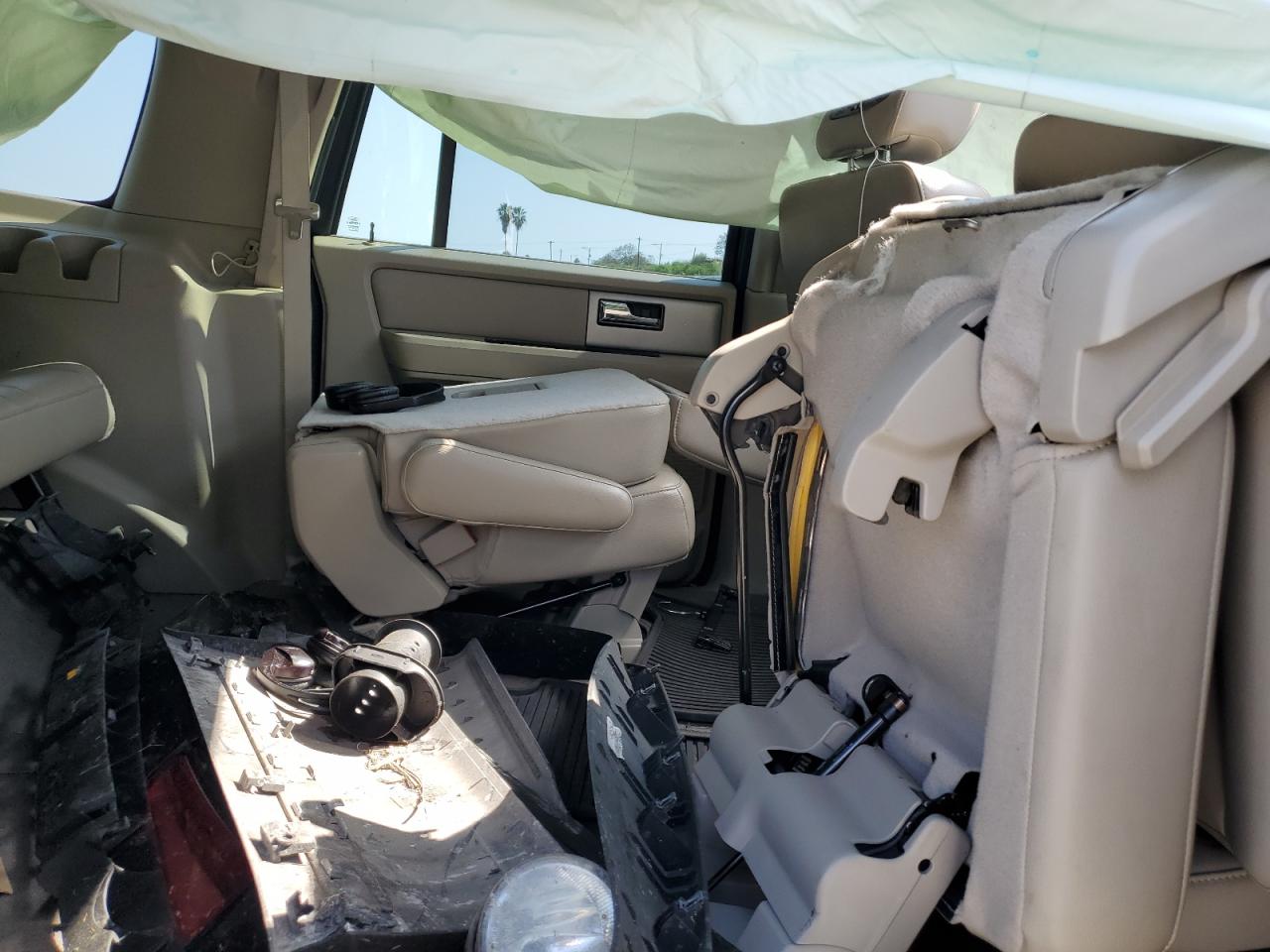 2012 Ford Expedition VIN 1FMJK1K55CEF13678 Copart auction photo, biohazard/chemical / front end damage thumbnail 11