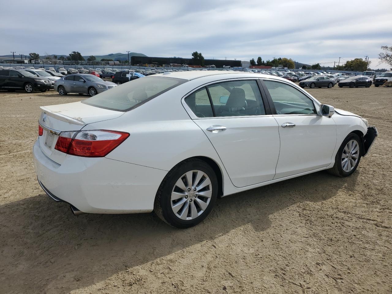 2013 Honda Accord VIN 1HGCR2F81DA115042 Copart auction photo, front end damage thumbnail 3