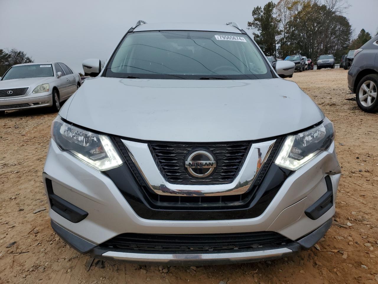 2018 Nissan Rogue VIN KNMAT2MVXJP555687 Copart auction photo, front end damage thumbnail 5