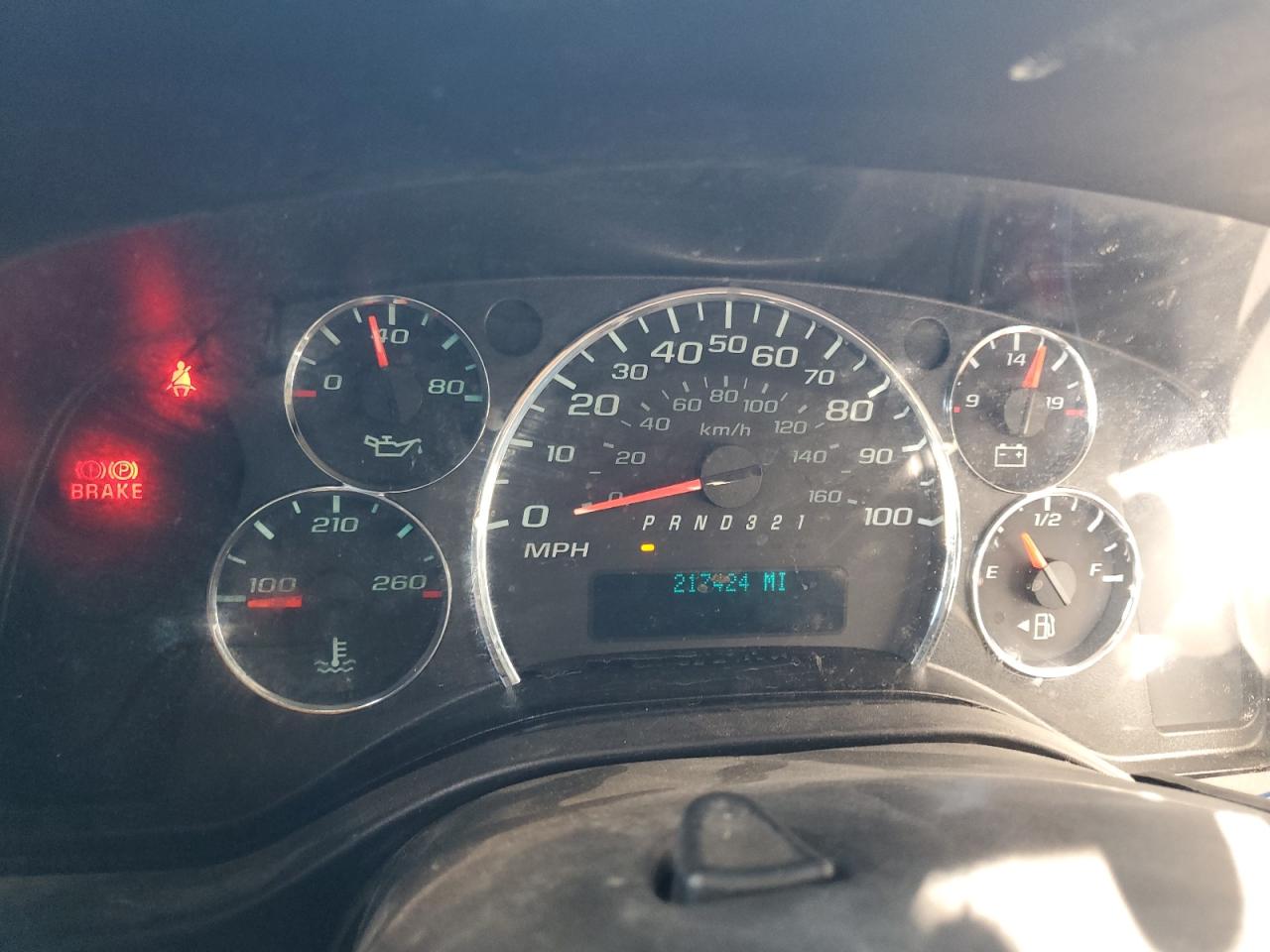 2008 Chevrolet Express VIN 1GCGG25C081177369 Copart auction photo, side / rear end damage thumbnail 9
