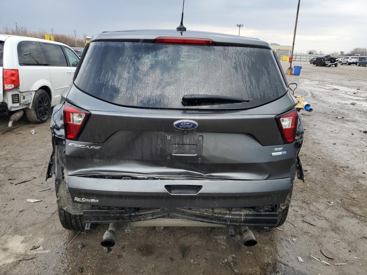 2019 Ford Escape VIN 1FMCU9GD3KUB23989 Copart auction photo, front end / rear end damage thumbnail 6