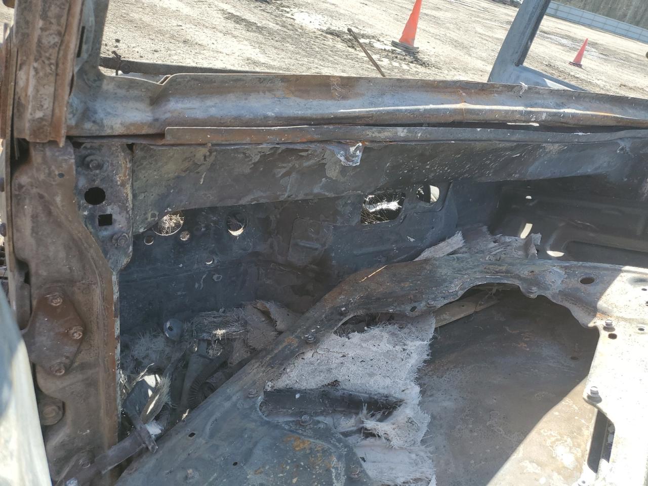 2017 Jeep Wrangler VIN 1C4BJWDG0HL554097 Copart auction photo, burn damage thumbnail 9