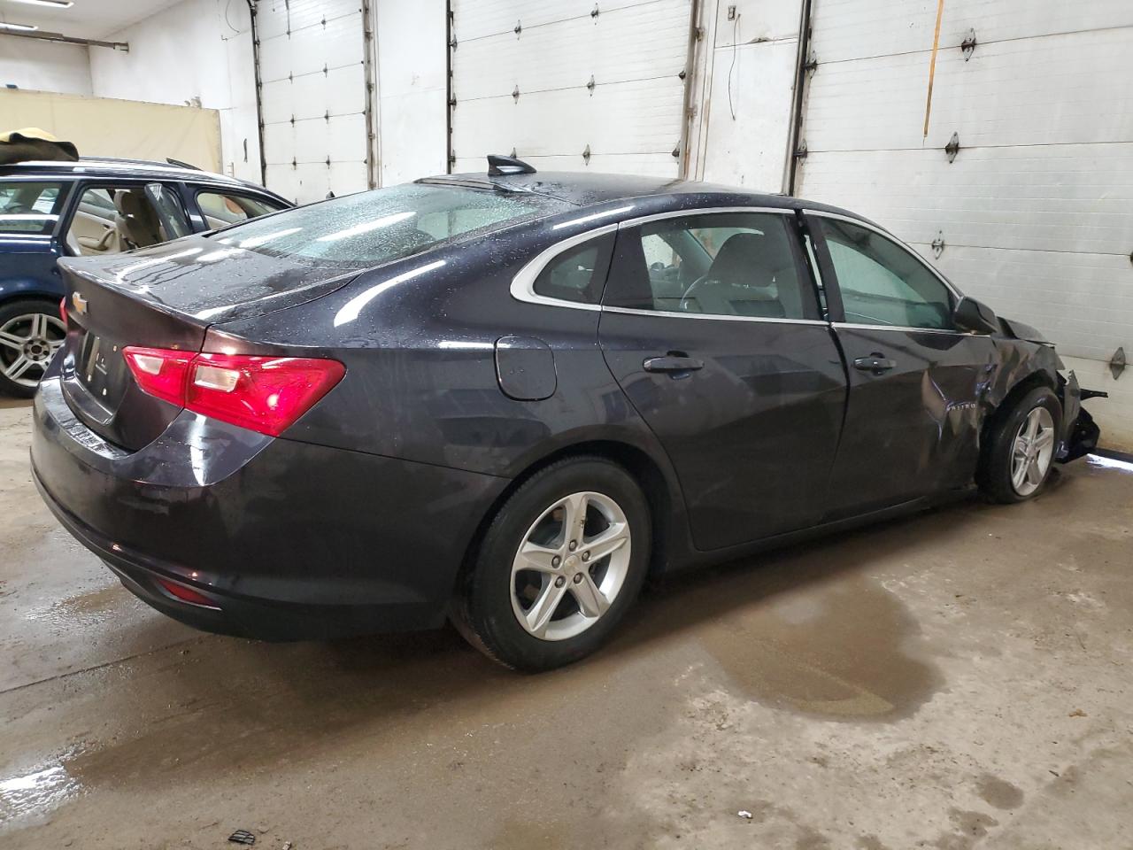 2022 Chevrolet Malibu VIN 1G1ZB5ST9NF196815 Copart auction photo, side / front end damage thumbnail 3
