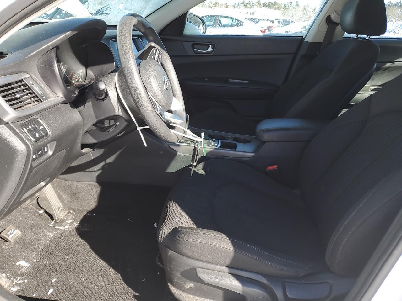 2020 KIA Optima VIN 5XXGT4L37LG429562 Copart auction photo, front end / minor dent/scratches damage thumbnail 7