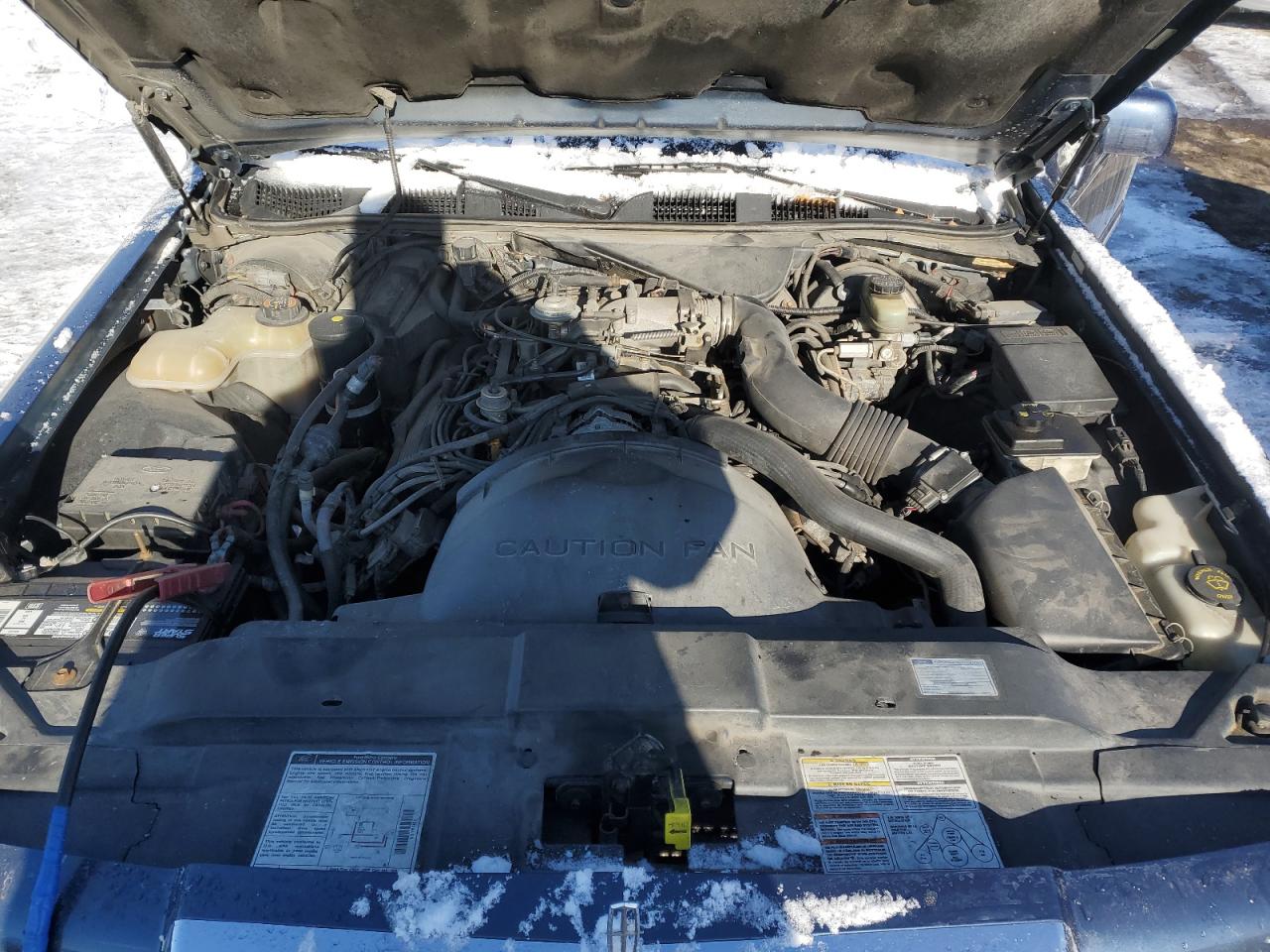 1996 Lincoln Town Car VIN 1LNLM82W2TY646966 Copart auction photo, side damage thumbnail 11