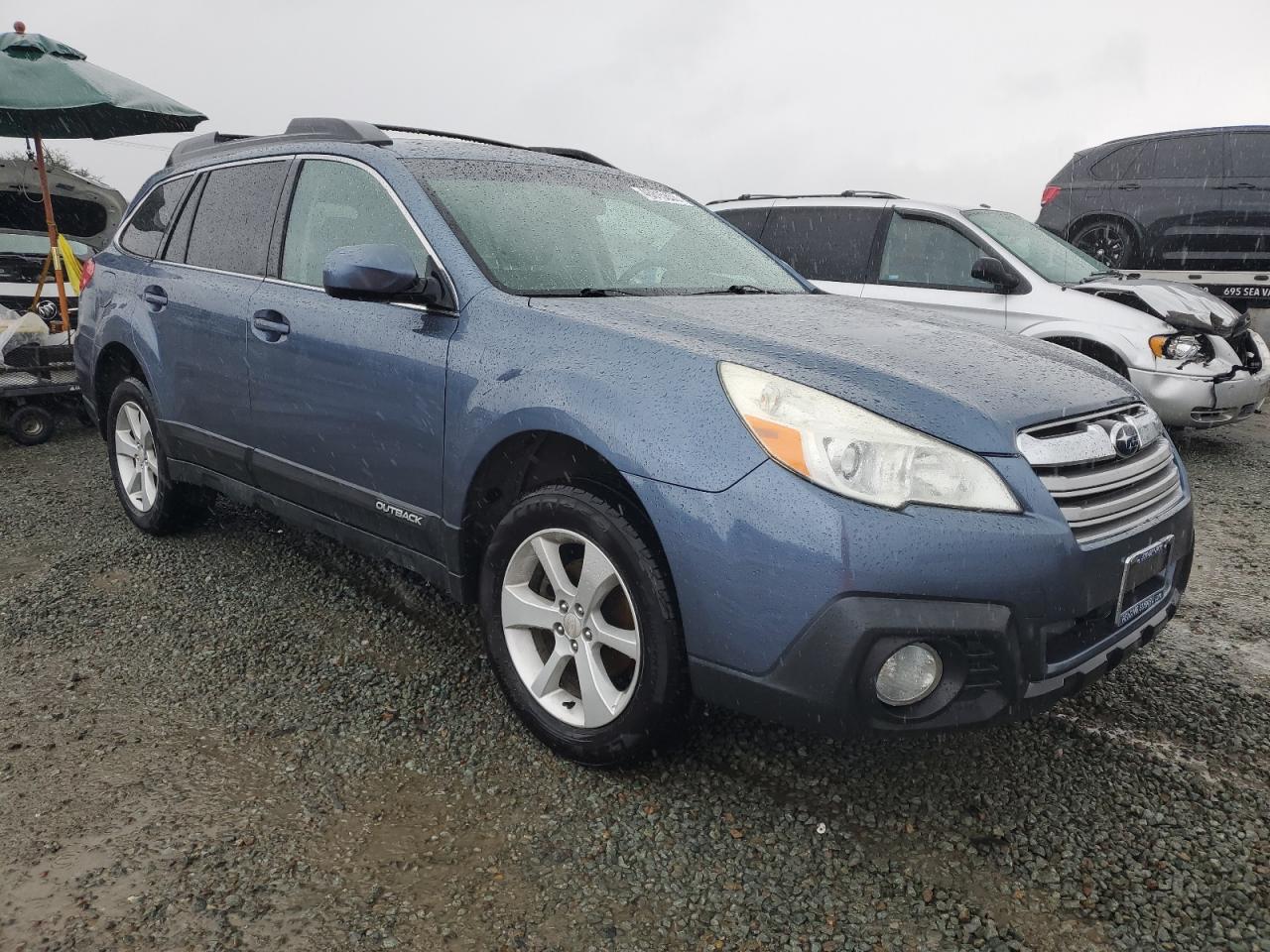 2013 Subaru Outback VIN 4S4BRBCC4D3324049 Copart auction photo, rear end / side damage thumbnail 4