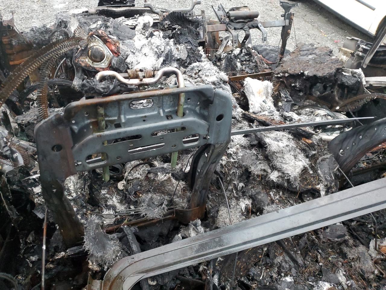2020 Ford F-150 VIN 1FTFW1RG5LFB98896 Copart auction photo, burn damage thumbnail 8