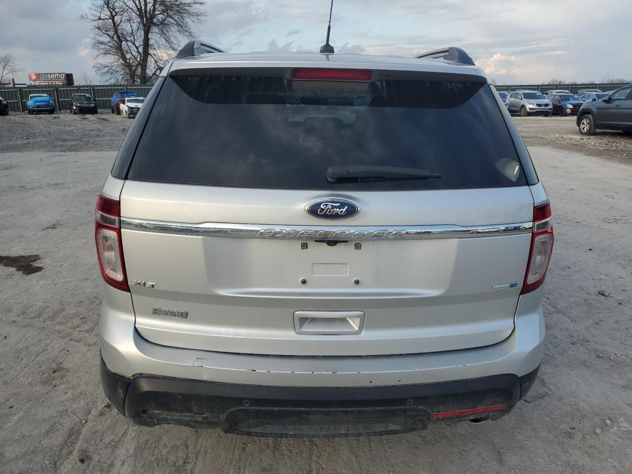 2015 Ford Explorer VIN 1FM5K8D84FGC09722 Copart auction photo, all over damage thumbnail 6