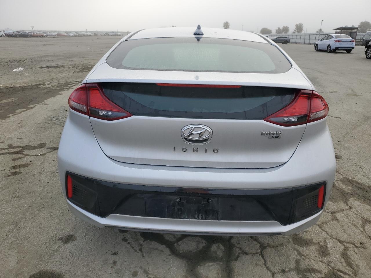 2018 Hyundai IONIQ VIN KMHC65LC4JU073571 Copart auction photo, front end damage thumbnail 6