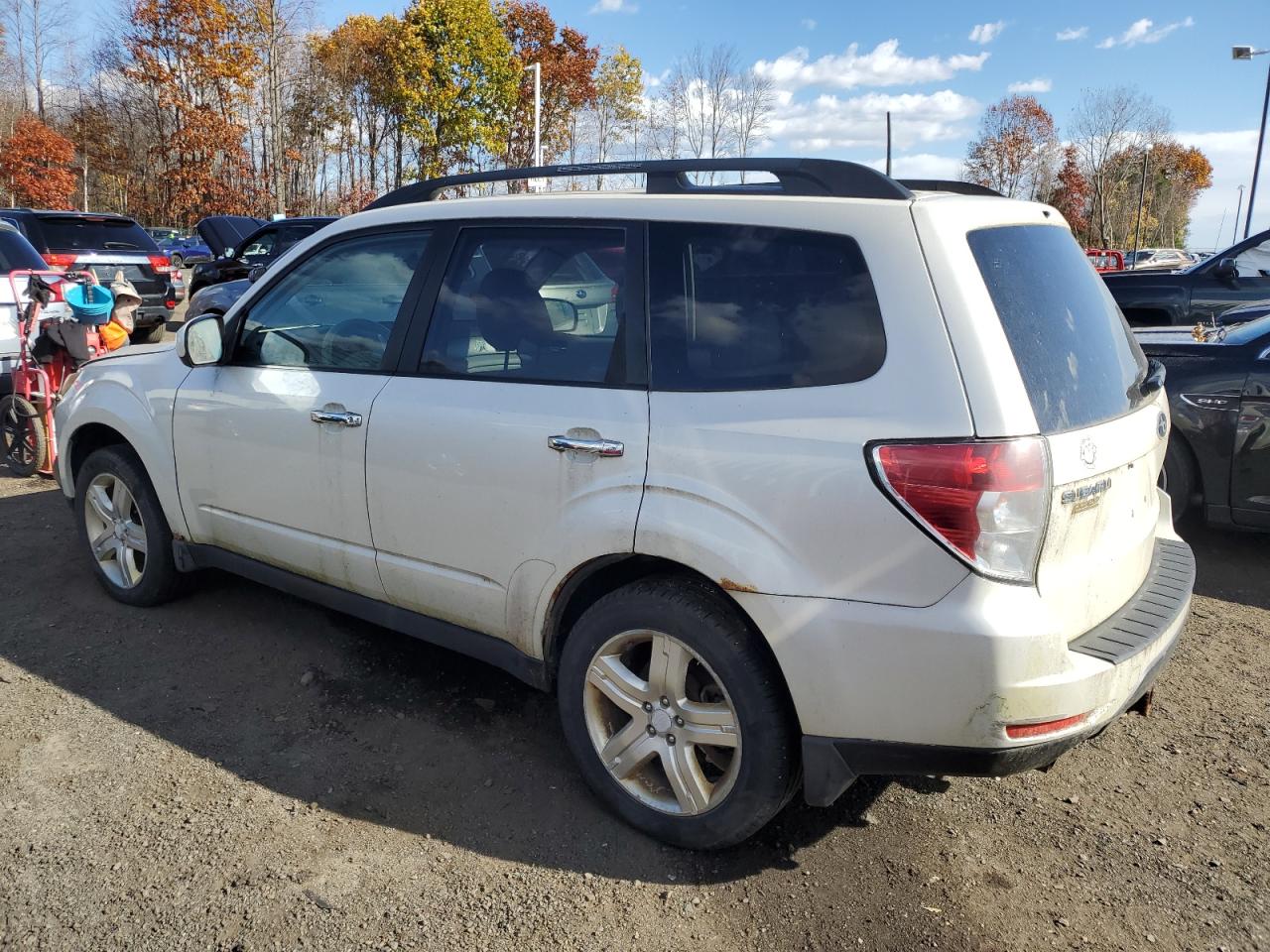 2009 Subaru Forester VIN JF2SH63669H749289 Copart auction photo, minor dent/scratches damage thumbnail 2