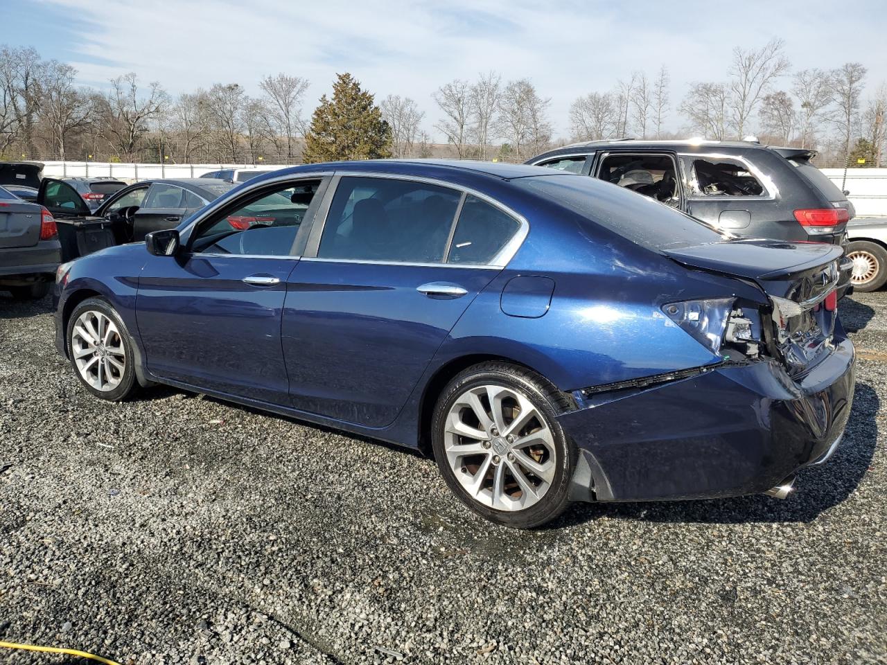 2013 Honda Accord VIN 1HGCR2F50DA269215 Copart auction photo, rear end damage thumbnail 2