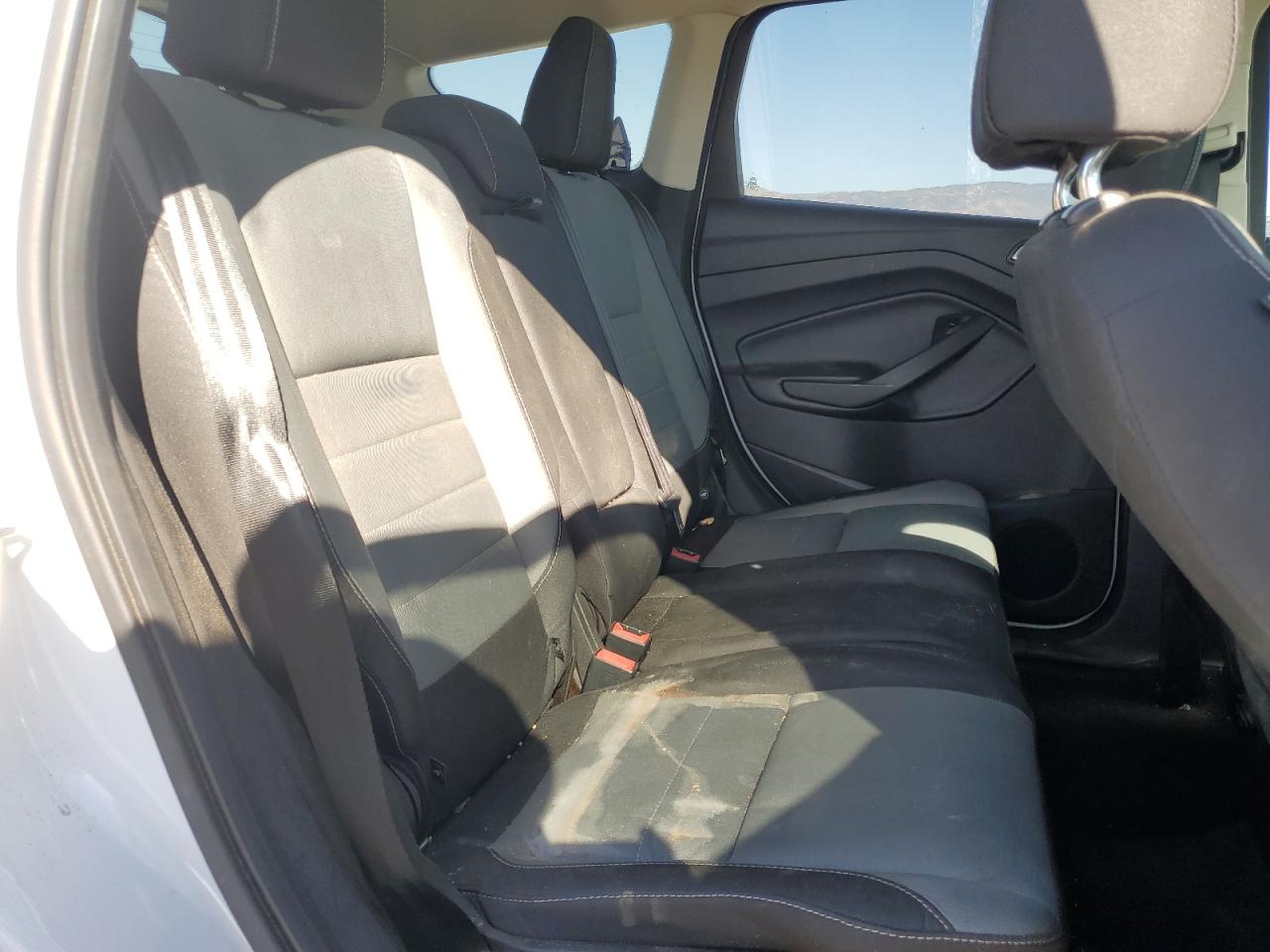 2016 Ford Escape VIN 1FMCU9GX5GUB00263 Copart auction photo, rear end damage thumbnail 11