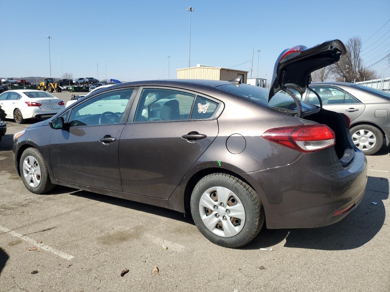 2017 KIA Forte VIN 3KPFL4A72HE137626 Copart auction photo, front end / rear end damage thumbnail 2