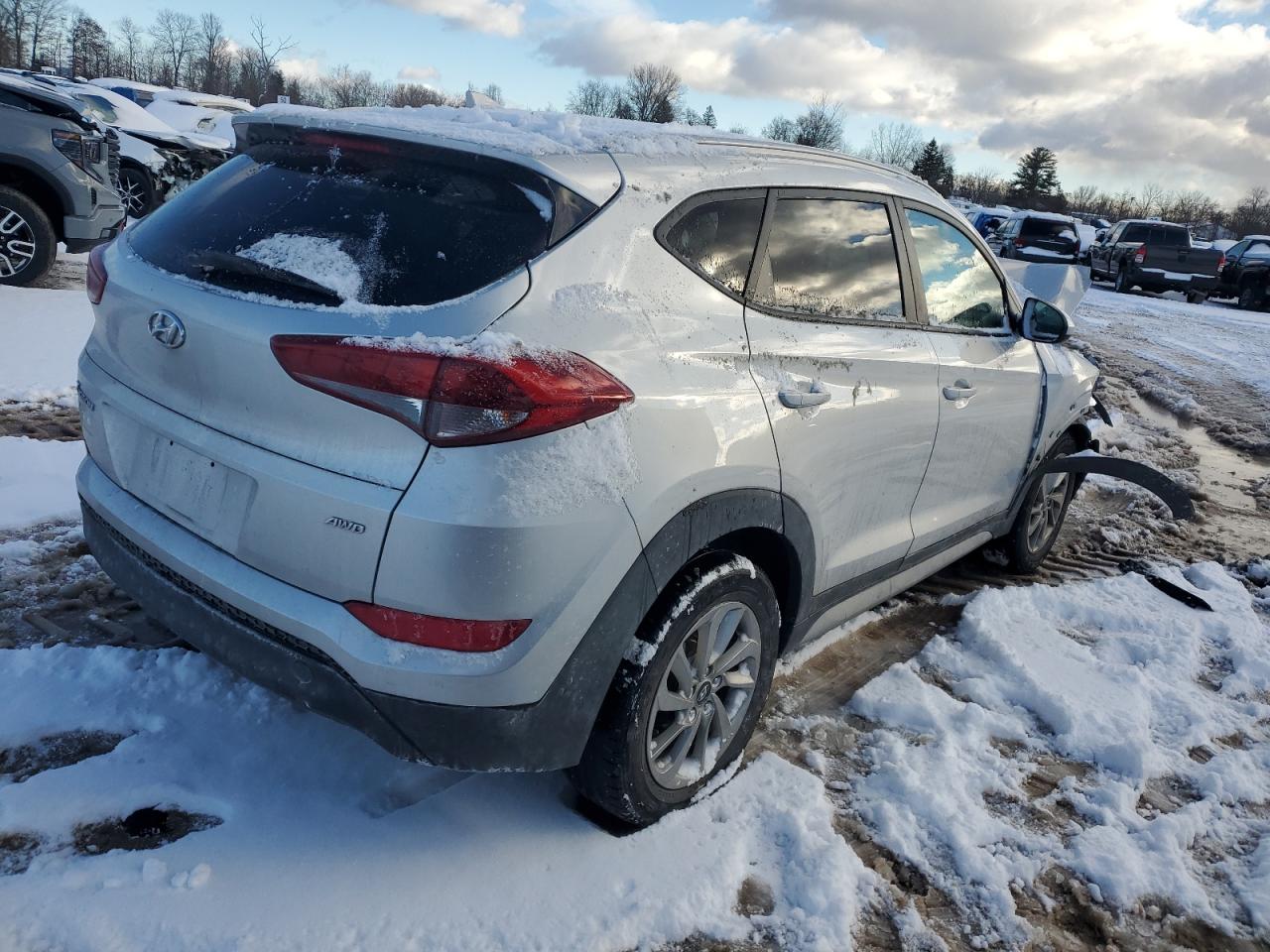 2018 Hyundai Tucson VIN KM8J3CA43JU736757 Copart auction photo, front end damage thumbnail 3