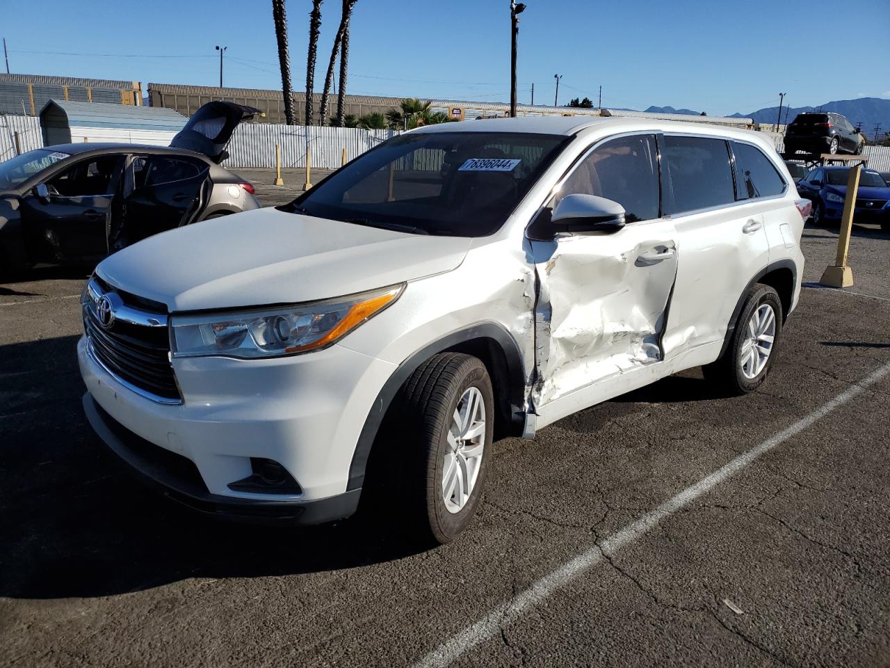 2016 Toyota Highlander VIN 5TDZARFH6GS018872