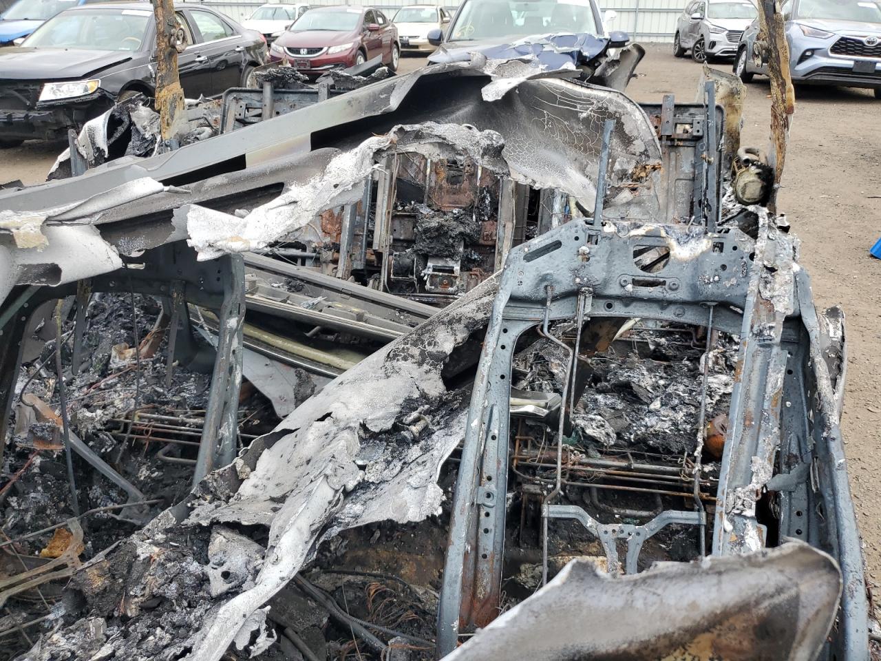 2017 Audi Q7 VIN WA1VAAF72HD004109 Copart auction photo, burn damage thumbnail 10