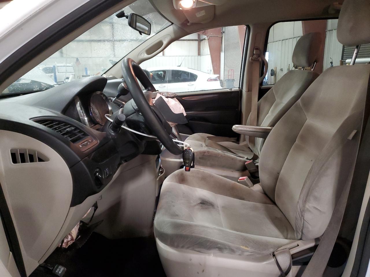 2014 Dodge Caravan VIN 2C4RDGBG7ER214642 Copart auction photo, front end / side damage thumbnail 7