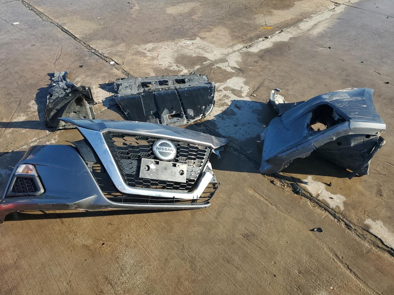 2020 Nissan Altima VIN 1N4BL4BV8LC136613 Copart auction photo, front end damage thumbnail 12