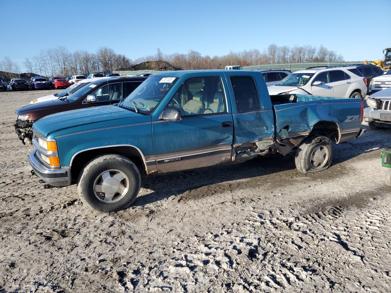 1997 Chevrolet GMT-400 VIN 2GCEK19R4V1115820 - Copart auction photo