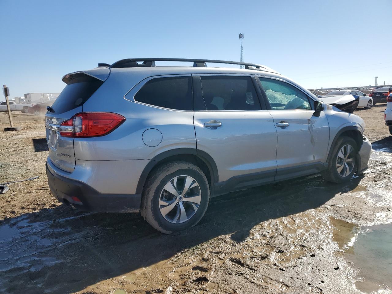 2020 Subaru Ascent VIN 4S4WMACD1L3461919 Copart auction photo, front end damage thumbnail 3