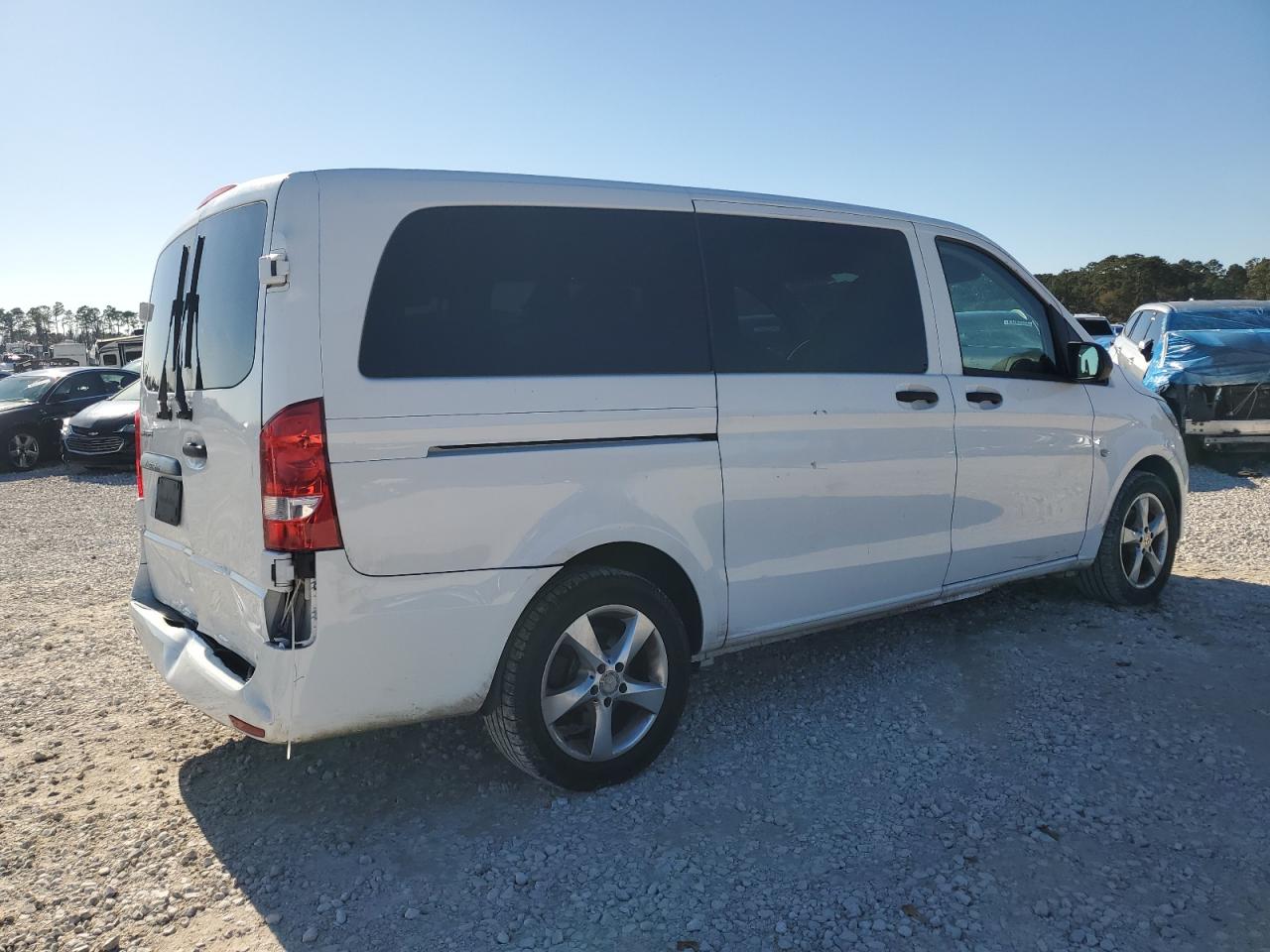2017 Mercedes-Benz Metris VIN WD4PG2EE7H3296824 Copart auction photo, rear end / side damage thumbnail 3