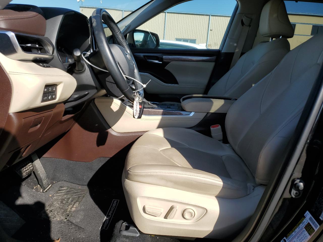 2020 Toyota Highlander VIN 5TDXBRCH5LS014654 Copart auction photo, side damage thumbnail 7