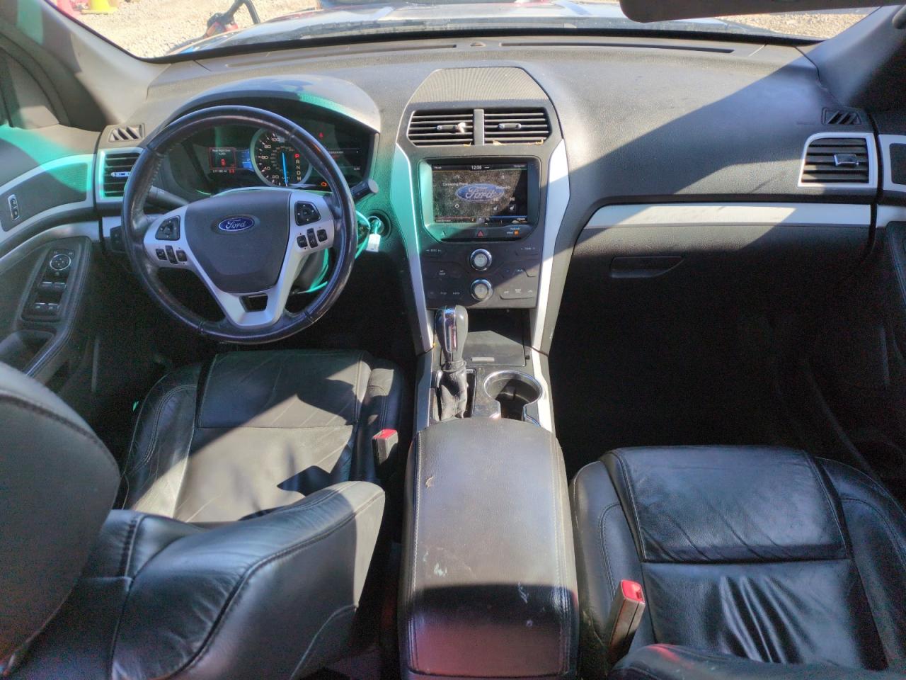 2014 Ford Explorer VIN 1FM5K8D87EGC07090 Copart auction photo, front end / side damage thumbnail 8