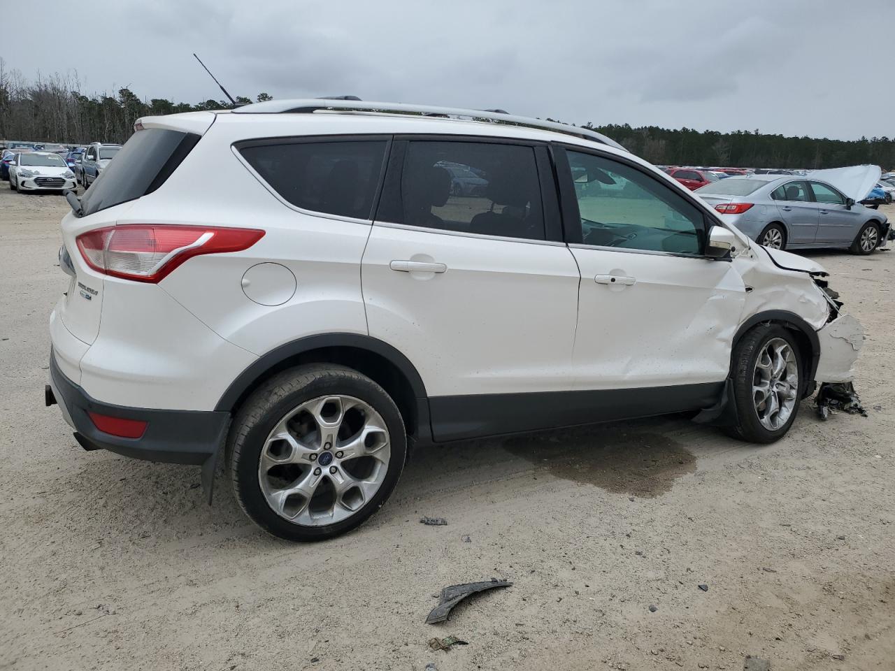 2014 Ford Escape VIN 1FMCU9J9XEUC35777 Copart auction photo, all over damage thumbnail 3
