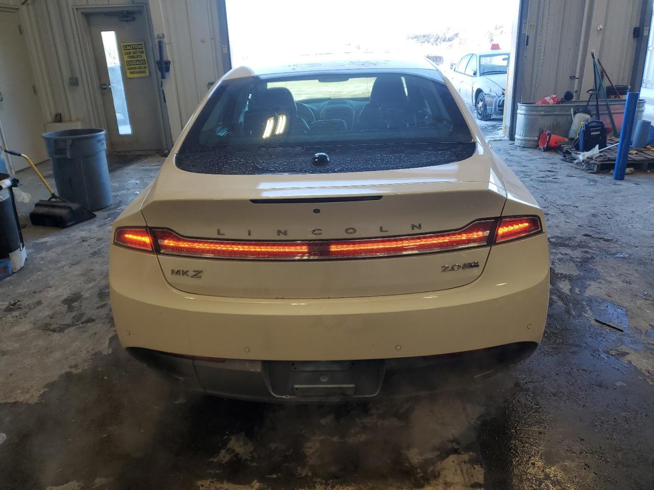 2015 Lincoln MKZ VIN 3LN6L2J99FR621476 Copart auction photo, front end damage thumbnail 6