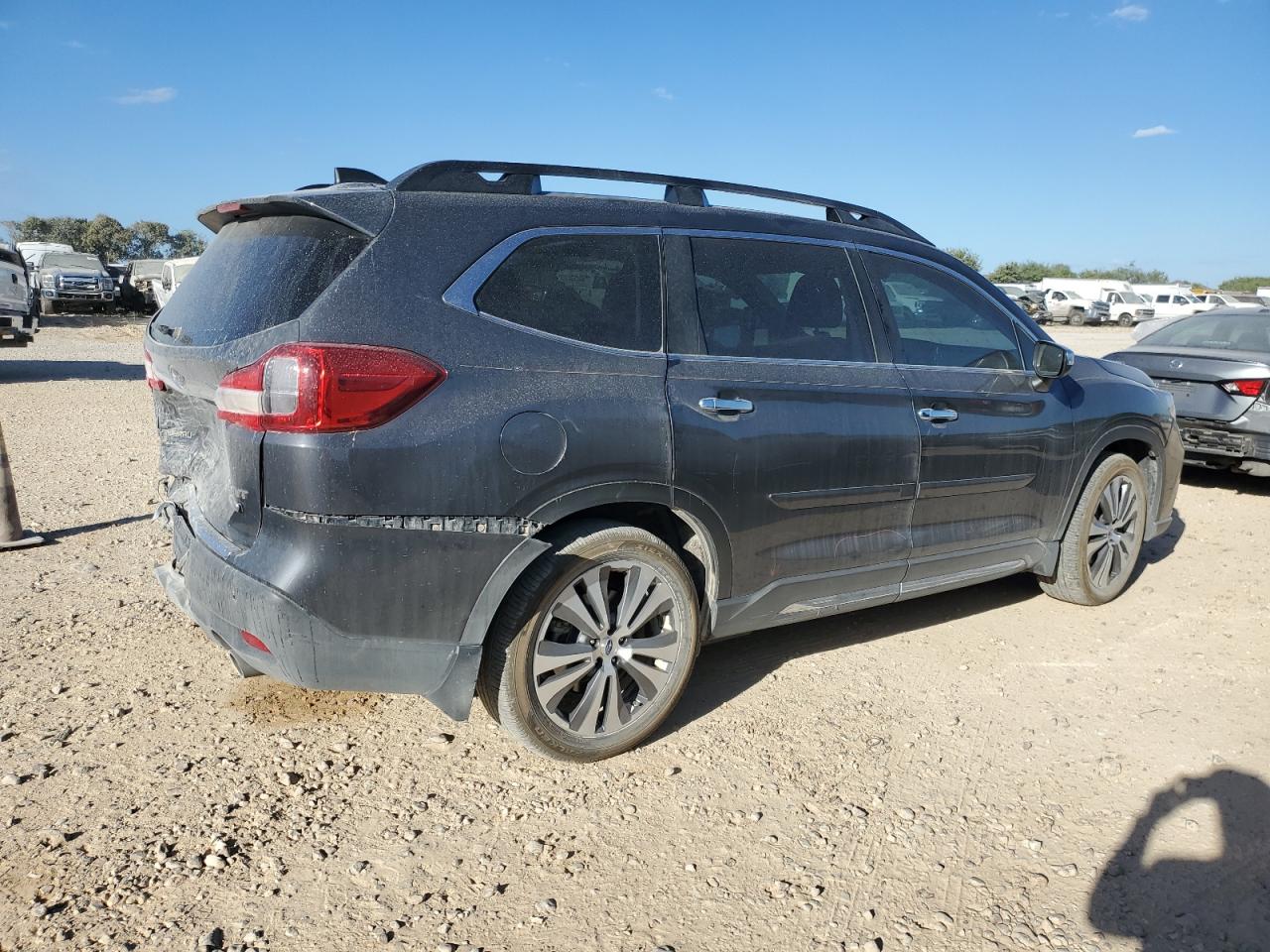 2020 Subaru Ascent VIN 4S4WMARD6L3460515 Copart auction photo, all over damage thumbnail 3