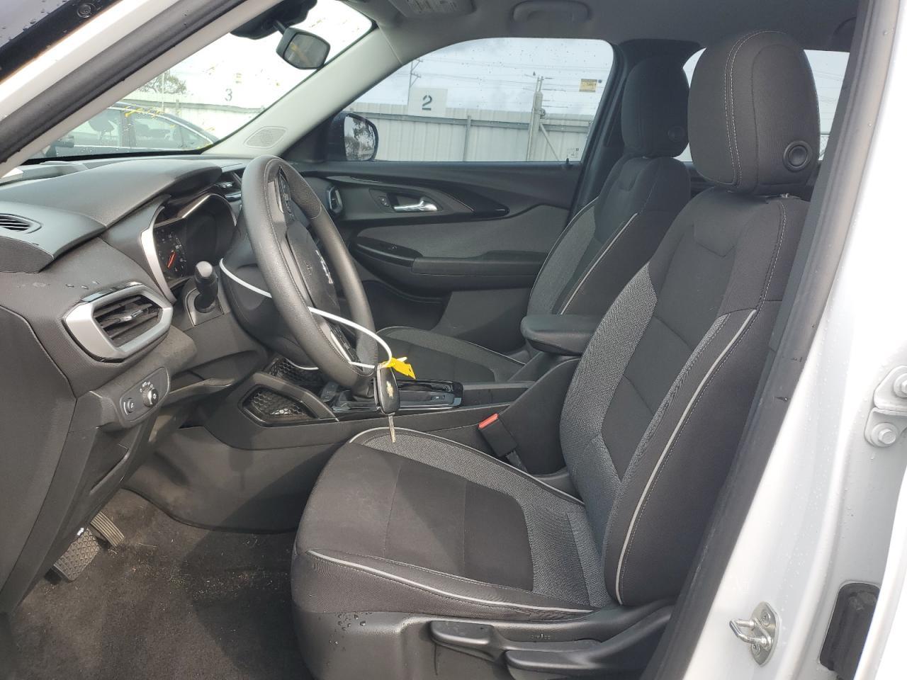 2021 Chevrolet TrailBlazer VIN KL79MMS22MB058541 Copart auction photo, front end / side damage thumbnail 7