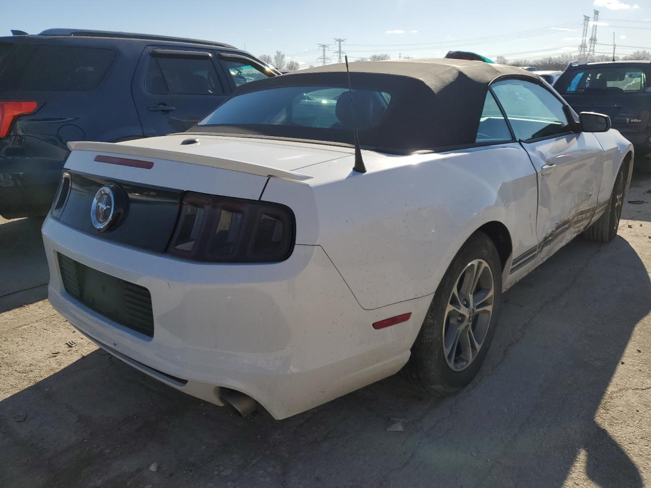2014 Ford Mustang VIN 1ZVBP8EM9E5279504 Copart auction photo, side damage thumbnail 3