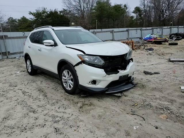 2016 Nissan Rogue VIN 5N1AT2MT2GC830639 Copart auction photo, front end / minor dent/scratches damage thumbnail 12