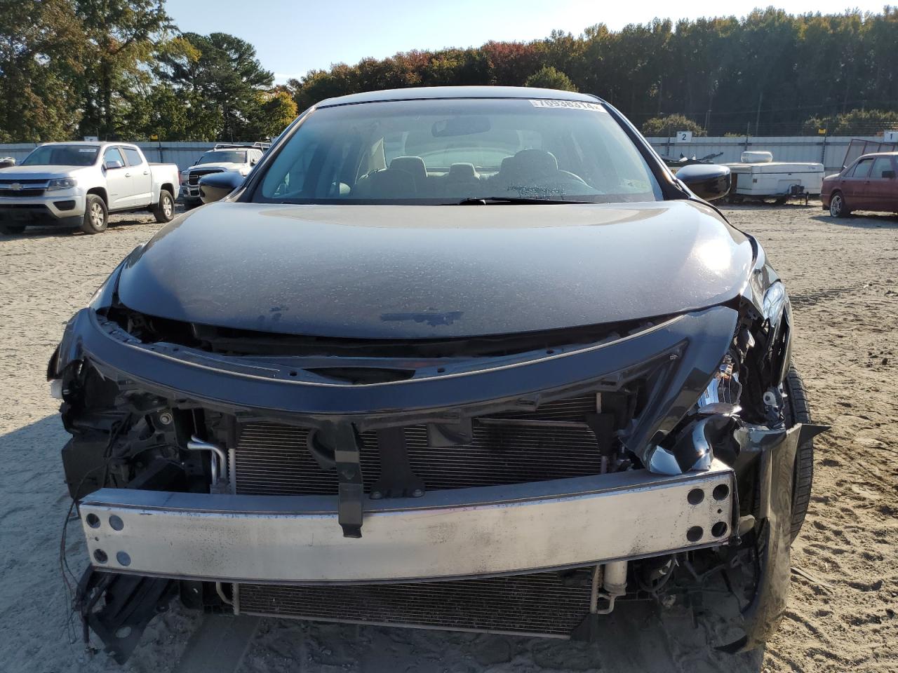 2015 Nissan Altima VIN 1N4AL3AP8FC950130 Copart auction photo, front end / minor dent/scratches damage thumbnail 5