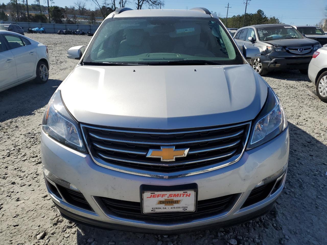 2017 Chevrolet Traverse VIN 1GNKRGKD8HJ346625 Copart auction photo, minor dent/scratches damage thumbnail 5