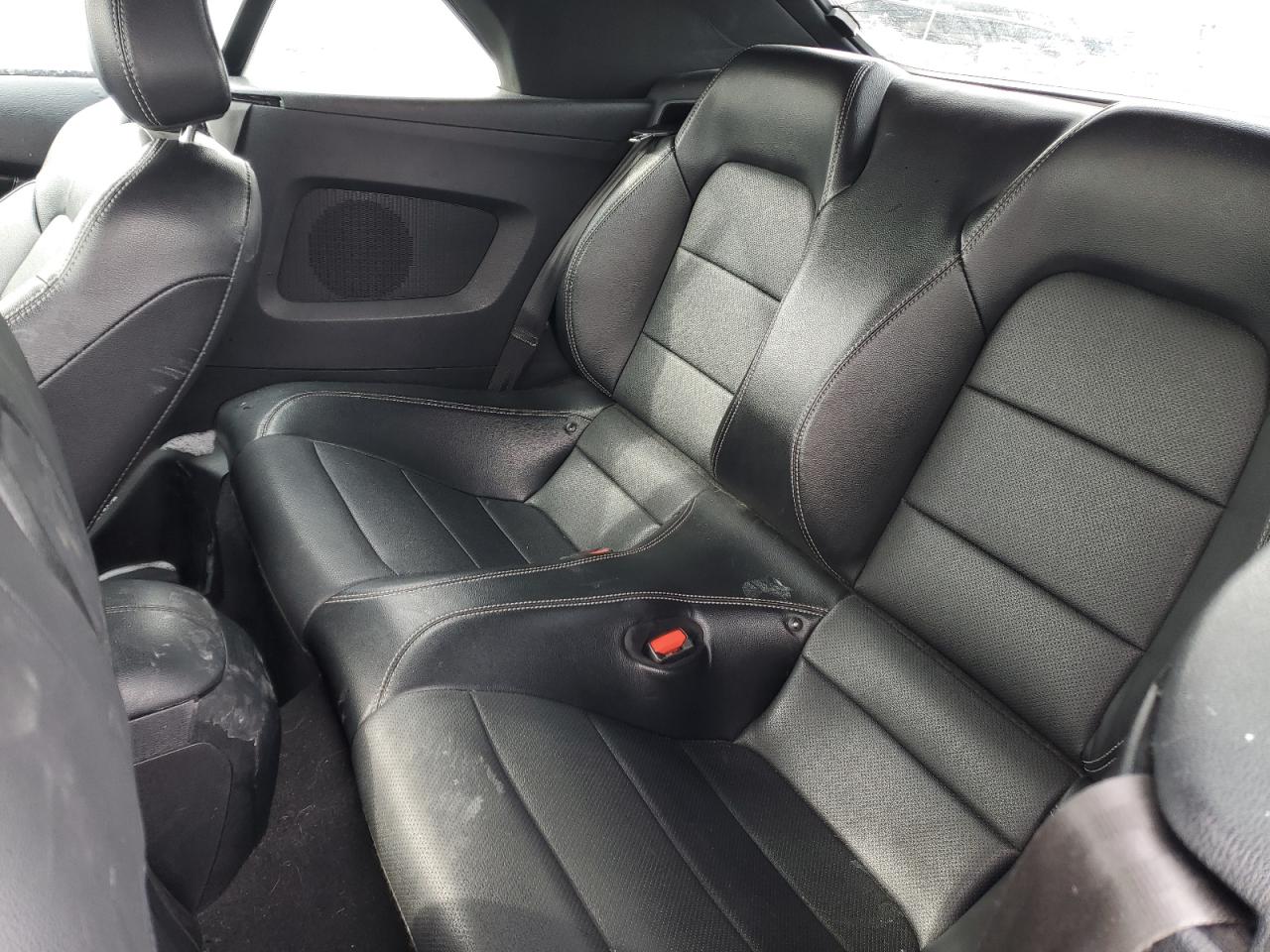 2022 Ford Mustang VIN 1FATP8UHXN5118869 Copart auction photo, all over / minor dent/scratches damage thumbnail 10