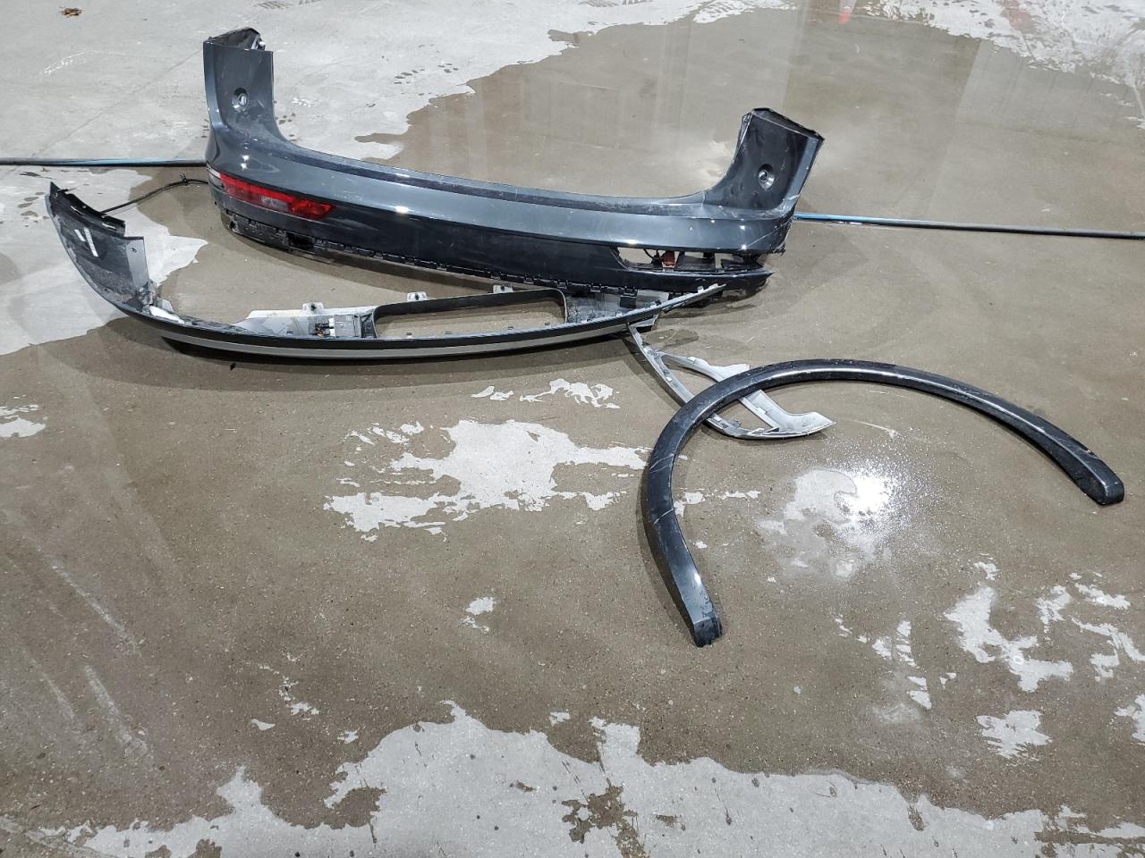 2018 Audi Q5 VIN WA1ANAFY9J2187635 Copart auction photo, rear end damage thumbnail 13