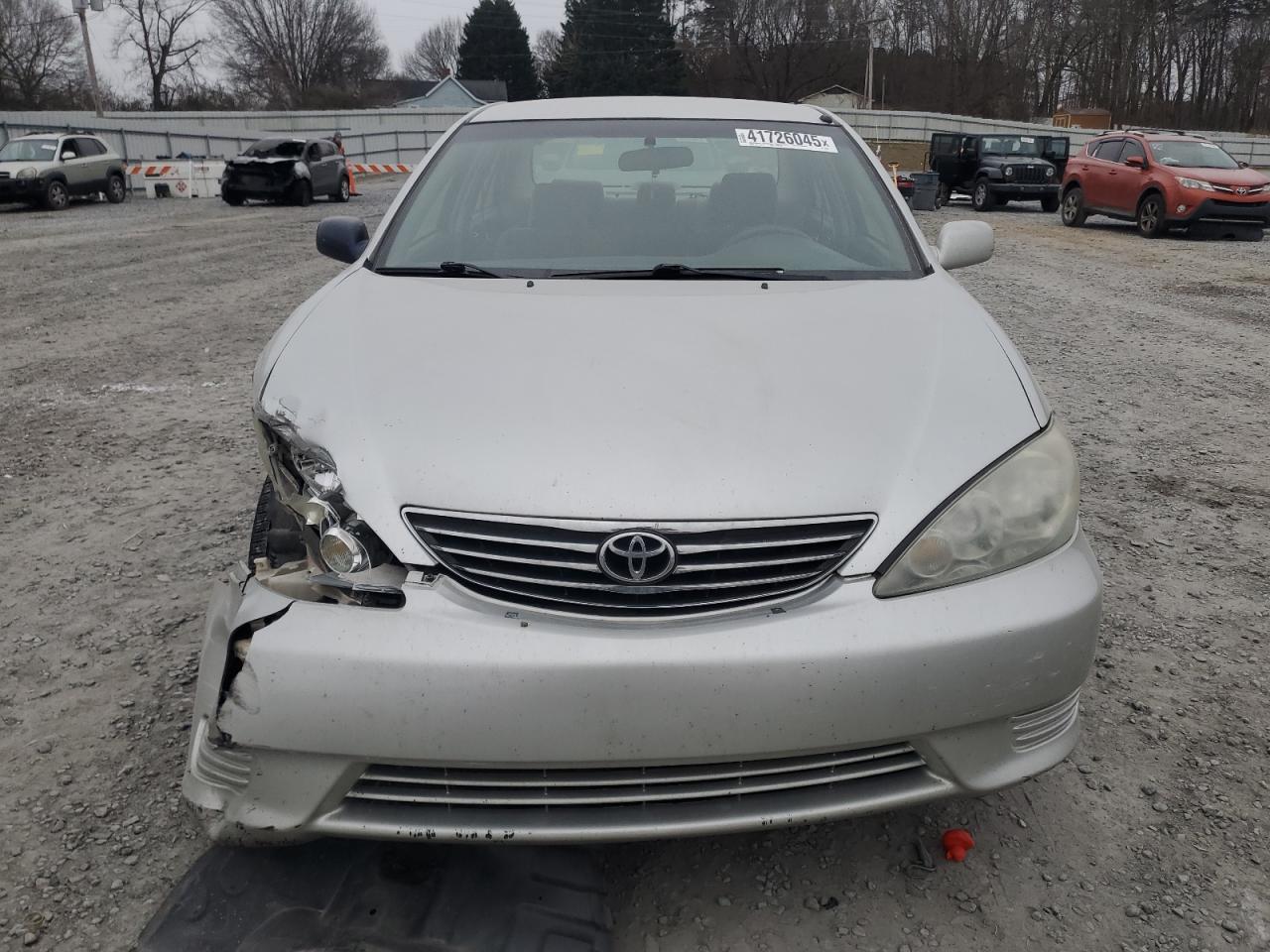 2005 Toyota Camry VIN 4T1BE32K75U986990 Copart auction photo, front end / rear end damage thumbnail 5