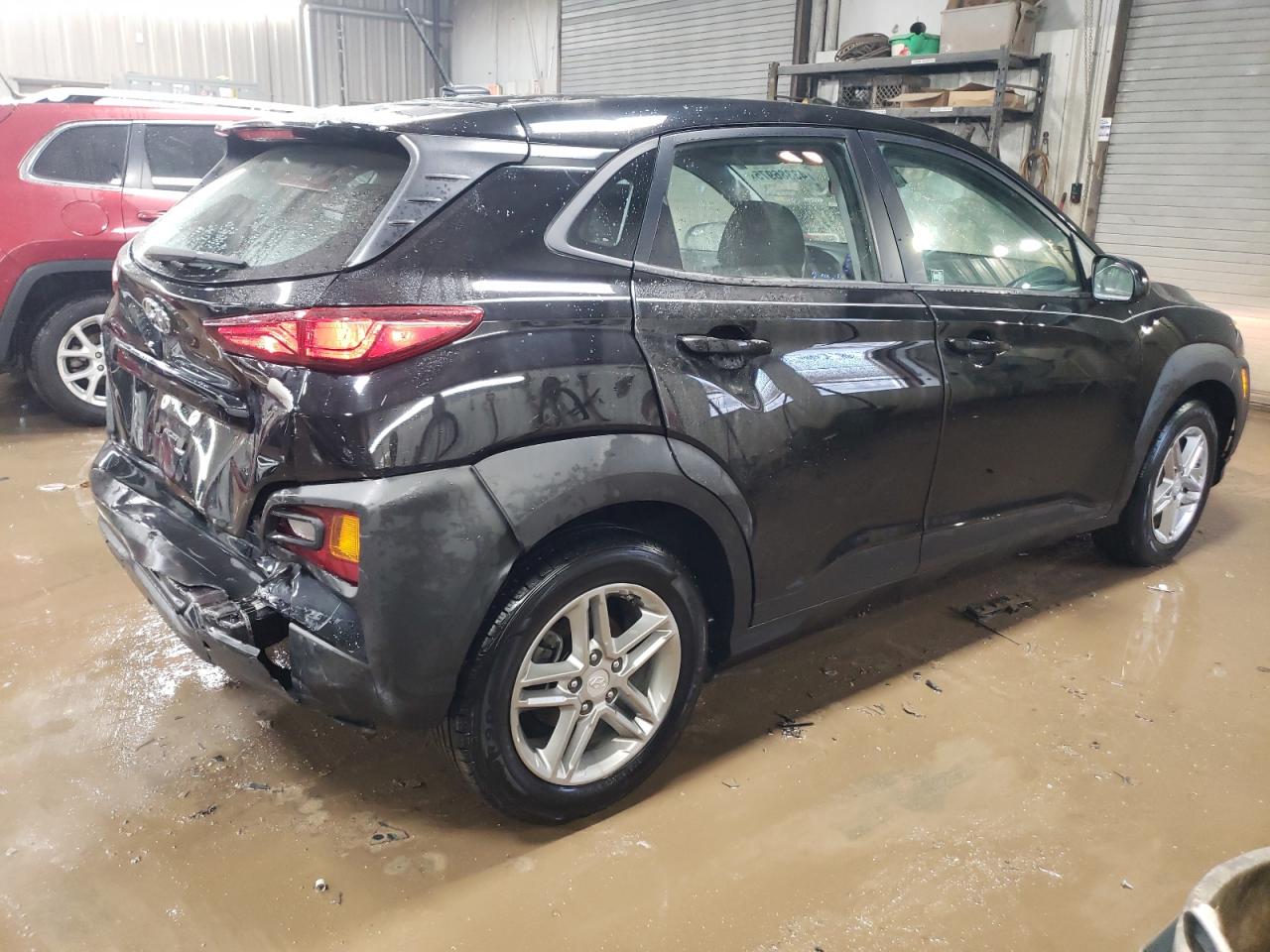 2019 Hyundai Kona VIN KM8K12AA5KU375656 Copart auction photo, rear end damage thumbnail 3