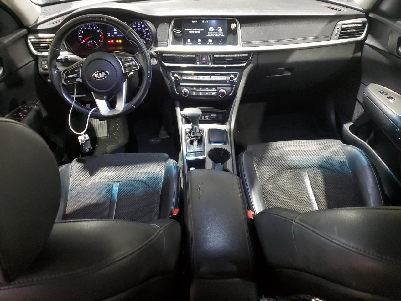 2020 KIA Optima VIN 5XXGT4L35LG408824 Copart auction photo, front end / minor dent/scratches damage thumbnail 8
