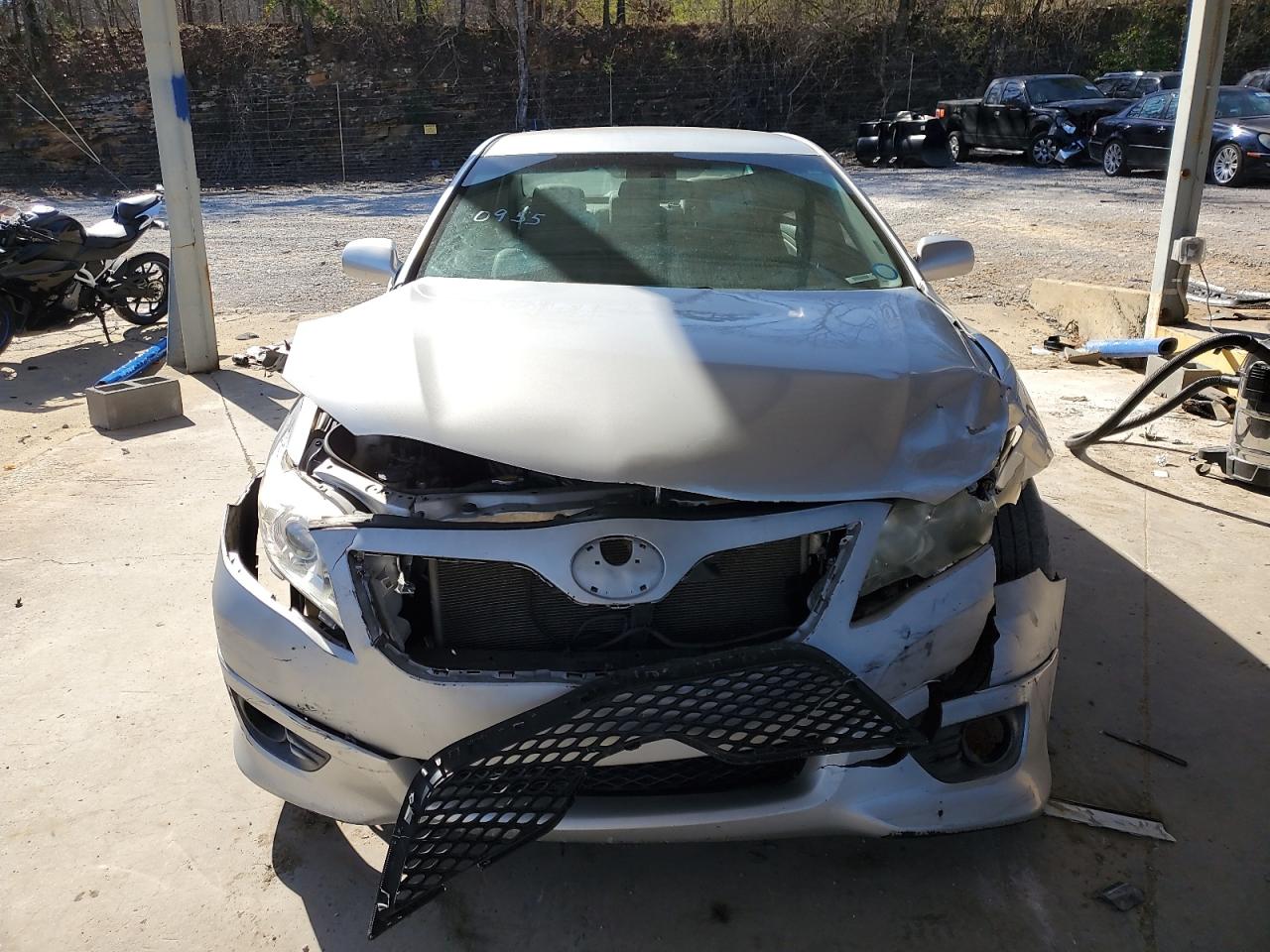 2011 Toyota Camry VIN 4T1BF3EK2BU730955 Copart auction photo, front end damage thumbnail 5