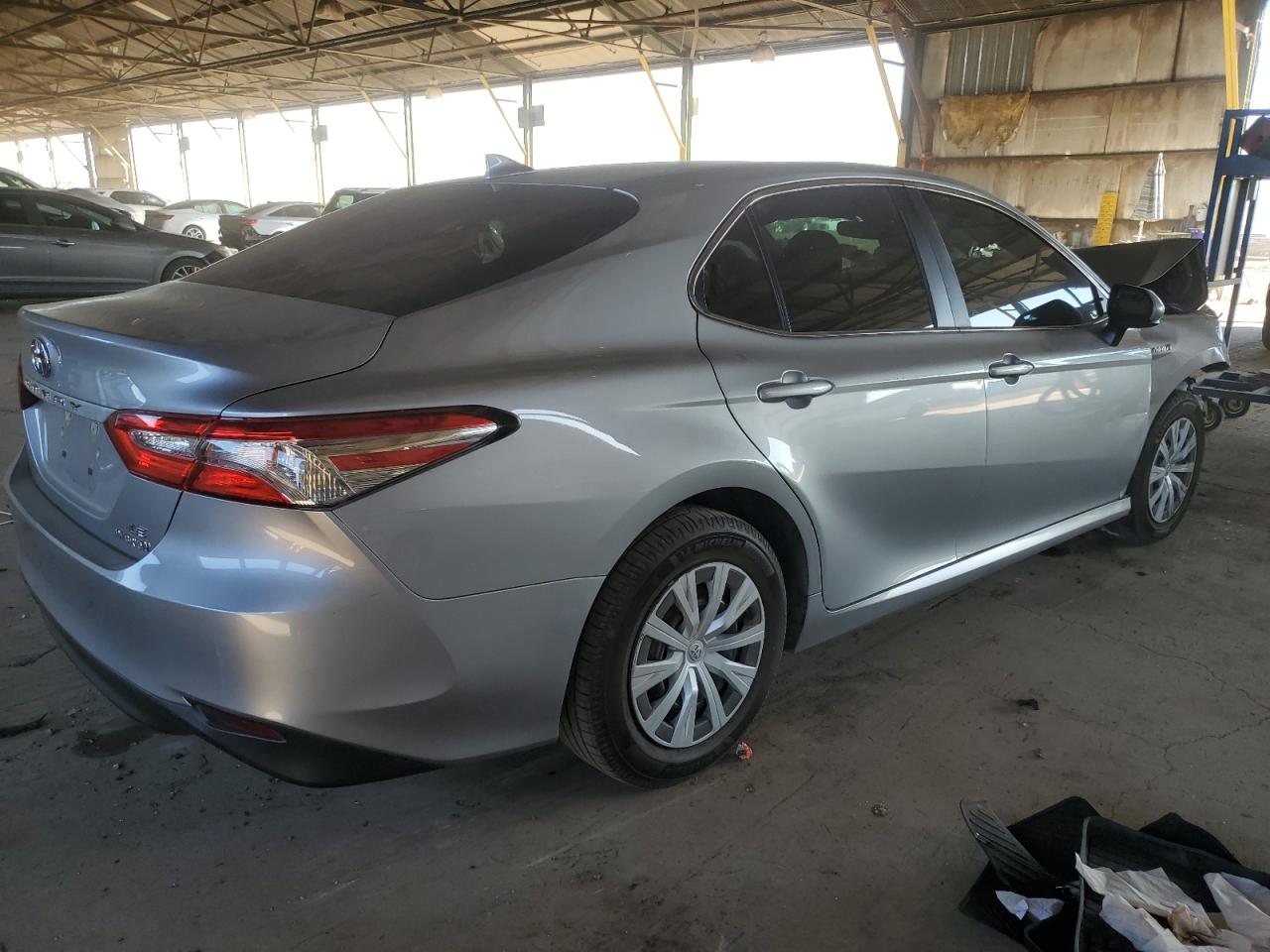 2020 Toyota Camry VIN 4T1C31AK1LU017098 Copart auction photo, front end damage thumbnail 3