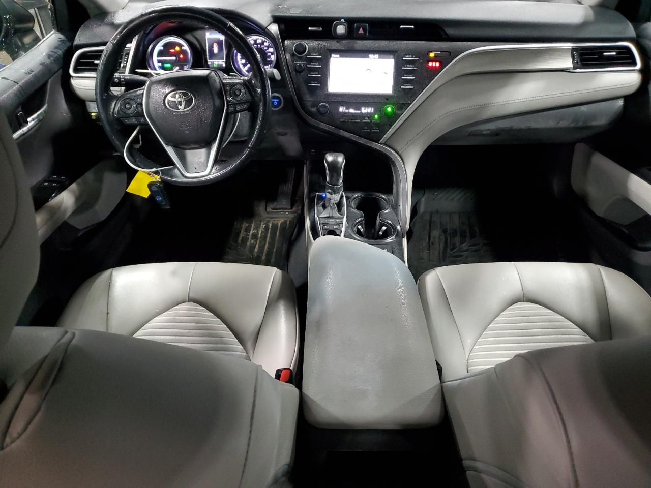 2018 Toyota Camry VIN 4T1B21HK5JU502958 Copart auction photo, rear end damage thumbnail 8