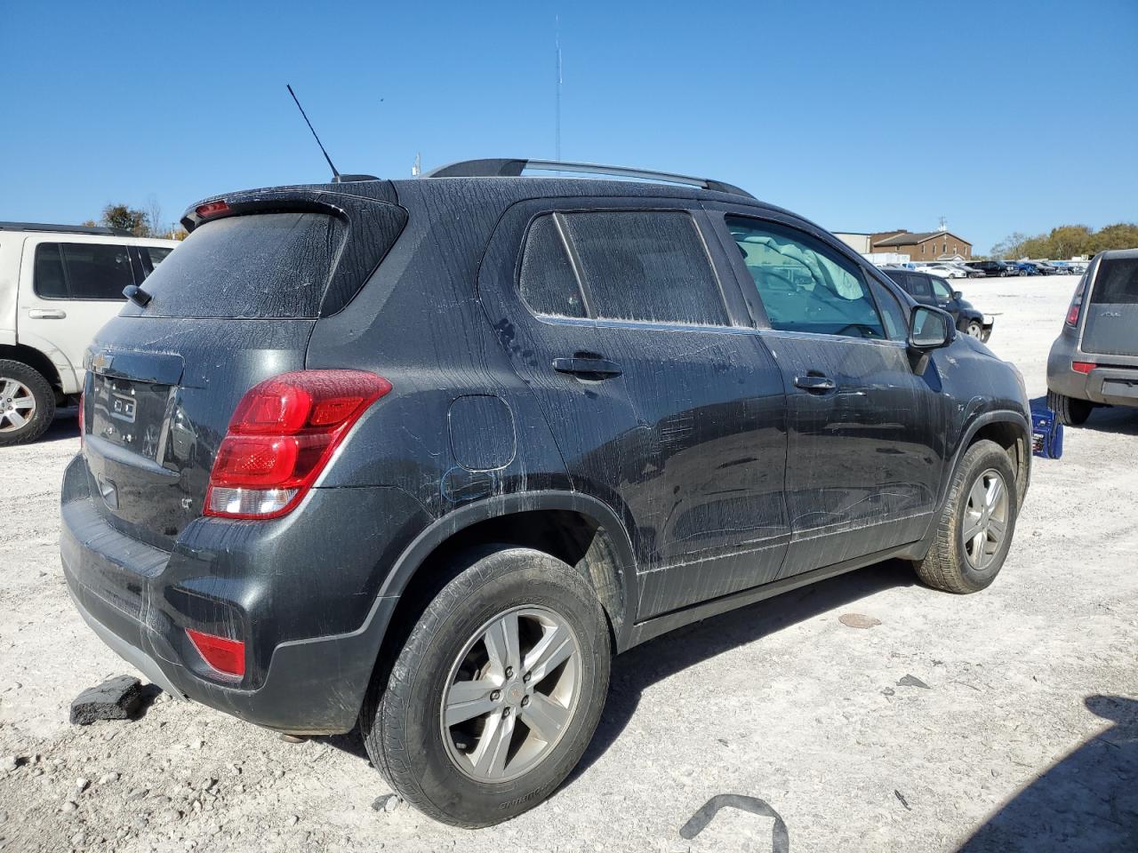 2020 Chevrolet Trax VIN 3GNCJPSB8LL261408 Copart auction photo, all over damage thumbnail 3