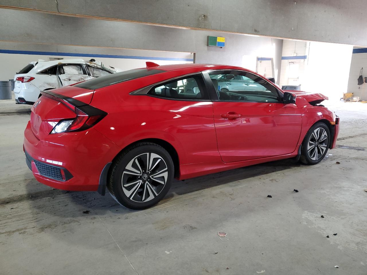 2017 Honda Civic VIN 2HGFC3B3XHH358001 Copart auction photo, front end / undercarriage damage thumbnail 3
