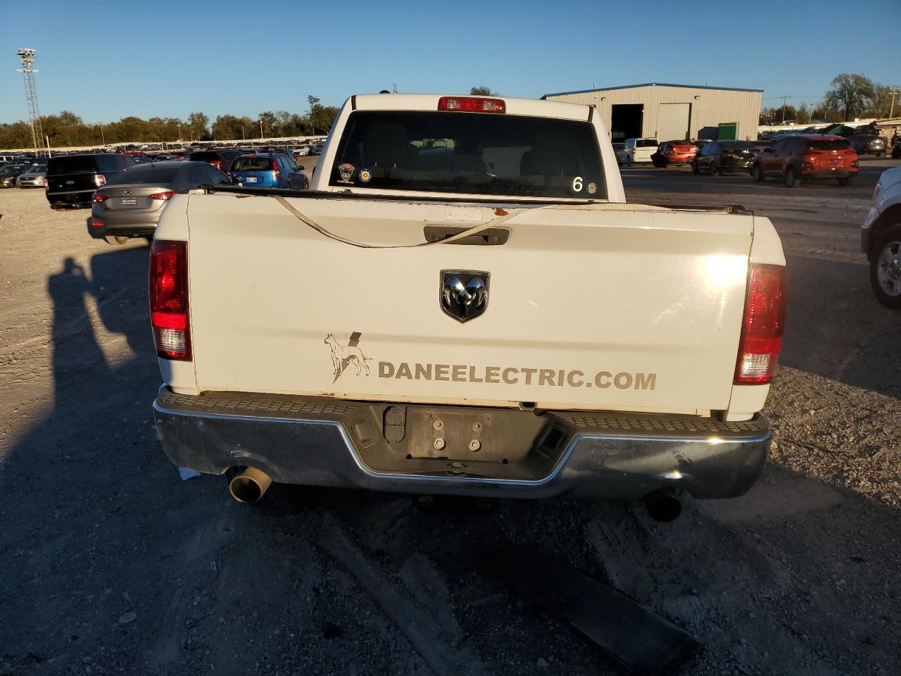 2018 RAM 1500 VIN 1C6RR6FT4JS161398 Copart auction photo, front end / minor dent/scratches damage thumbnail 6