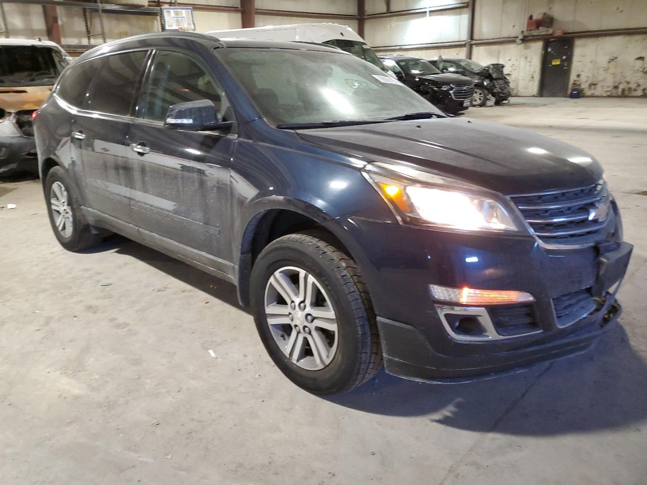 2016 Chevrolet Traverse VIN 1GNKRHKD7GJ202343 Copart auction photo, rear end / front end damage thumbnail 4