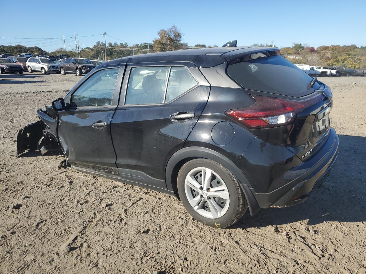 2022 Nissan Kicks VIN 3N1CP5BVXNL481516 Copart auction photo, front end damage thumbnail 2