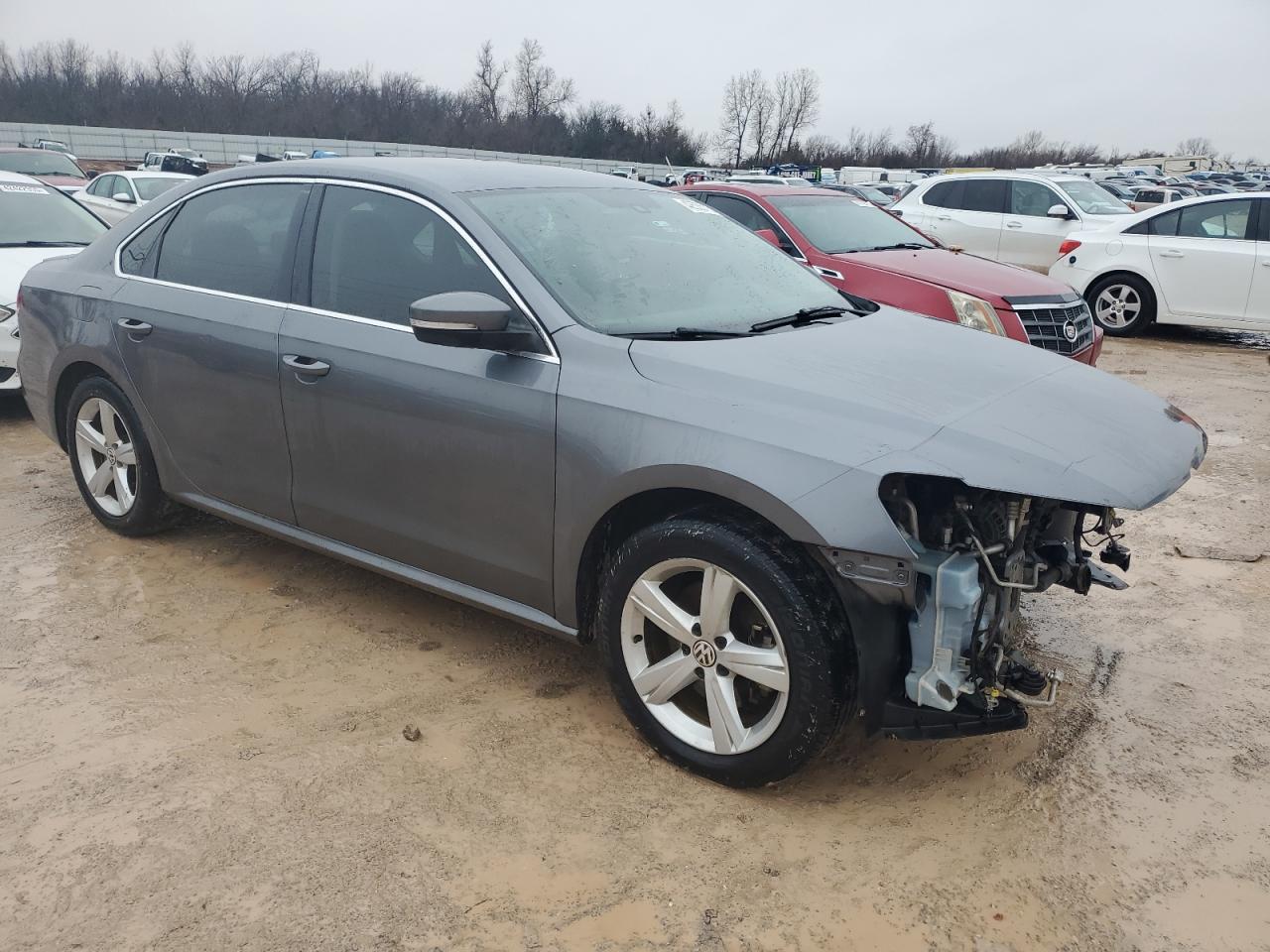 2014 Volkswagen Passat VIN 1VWBS7A34EC090986 Copart auction photo, front end / minor dent/scratches damage thumbnail 4