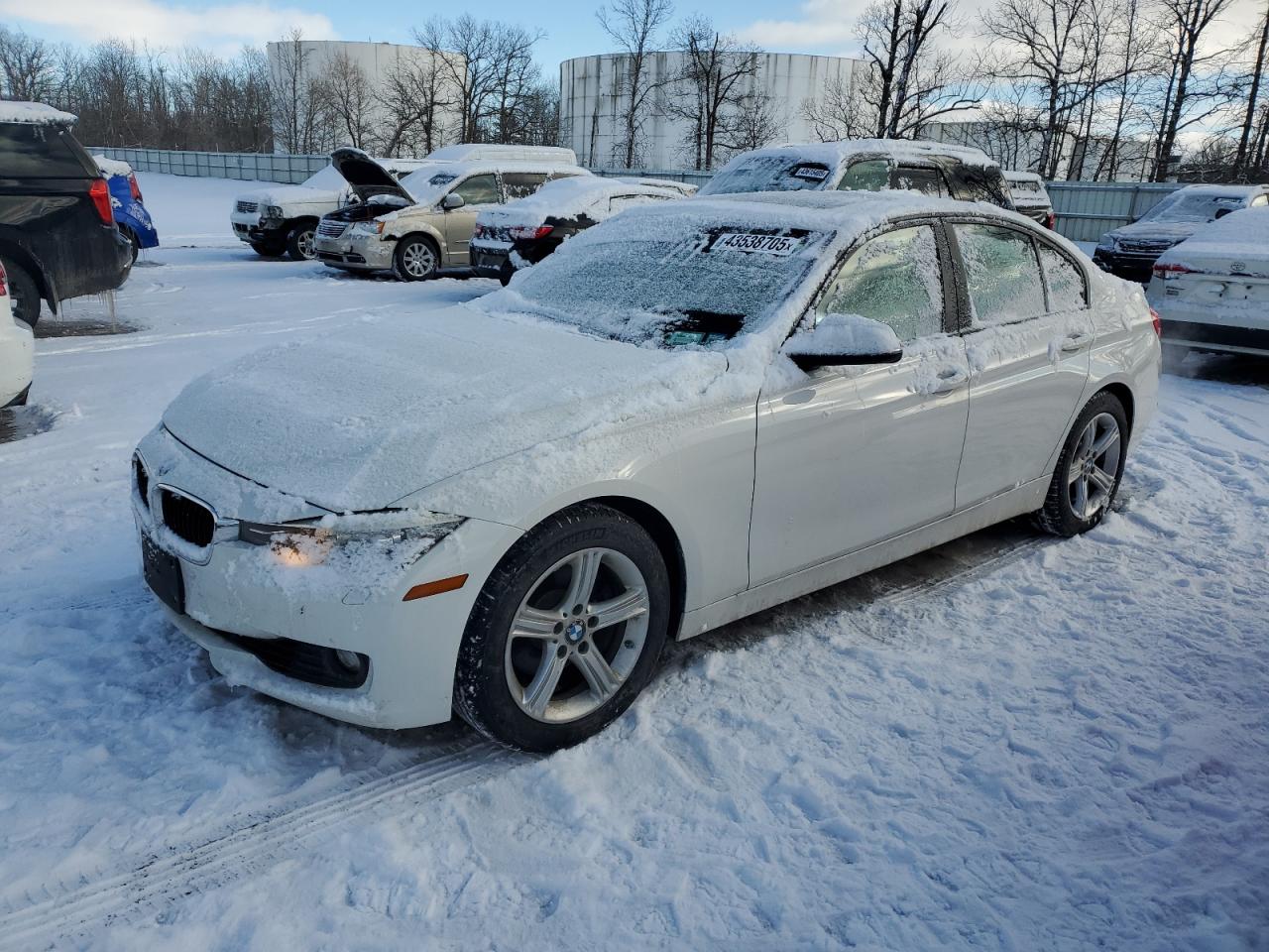 2013 BMW 3er VIN WBA3B3C53DF533511